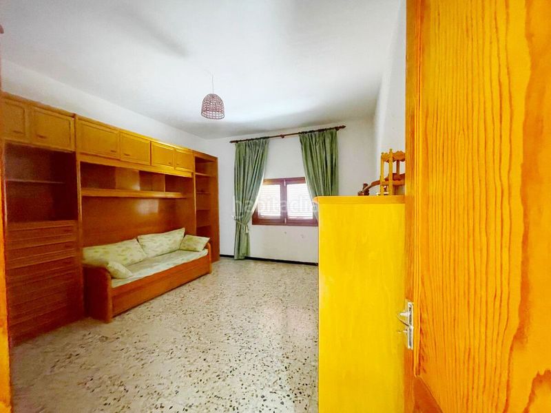 Foto 72b16835-d4dd-4577-b95d-2a09f8bbd4b7. Edificio  con dos viviendas en el corazón en Ingenio