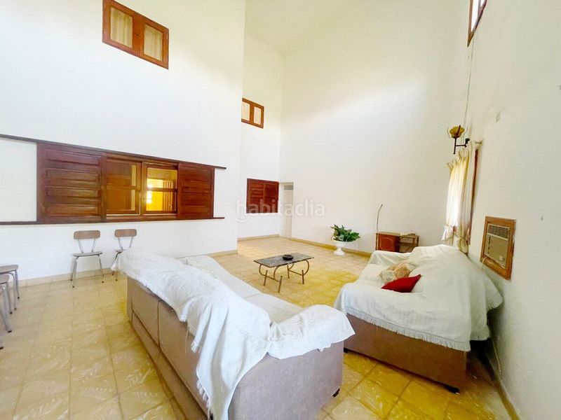 Foto ac766247-c10f-4d6e-b0e8-e8cba6aa7dc0. Edificio  con dos viviendas en el corazón en Ingenio