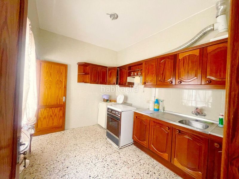 Foto bca76702-3bfd-4962-a33a-f3057e8ae76a. Edificio  con dos viviendas en el corazón en Ingenio