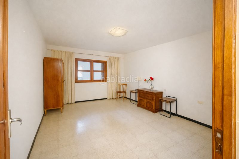 Foto c9f5a815-7554-4e7b-9049-ac99b4882c9a. Edificio  con dos viviendas en el corazón en Ingenio