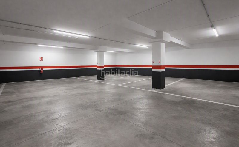 Foto 4a70fb05-9a5e-47b3-9db5-b7dbd8bfb27f. Alquiler parking coche plaza de garaje cerca del aeropuerto de gran canaria en Ingenio