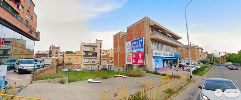 Foto 74a5e224-4a2d-4c4e-a306-ac7160f5dbfc. Terreny residencial a Creu de la Mà Figueres