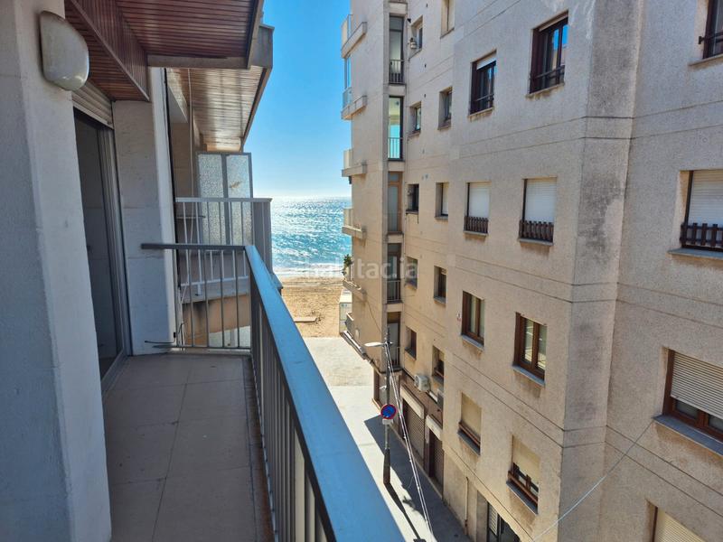 Foto 1f4e9841-d89b-4f8e-b97b-857d2d845f59. Pis a carrer de monturiol 2 a Calafell platja Calafell