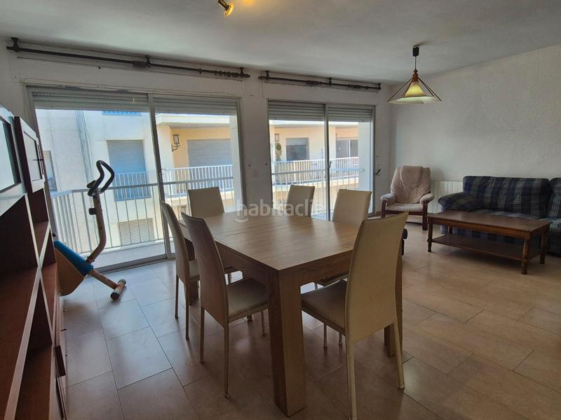 Foto 34893ec7-9f03-4109-b4d8-b441e70b4d7d. Pis a carrer de monturiol 2 a Calafell platja Calafell