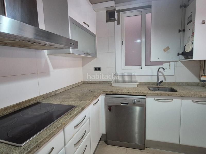 Foto 44bb03ba-76b5-4940-a11a-d2f054bb6319. Pis a carrer de monturiol 2 a Calafell platja Calafell