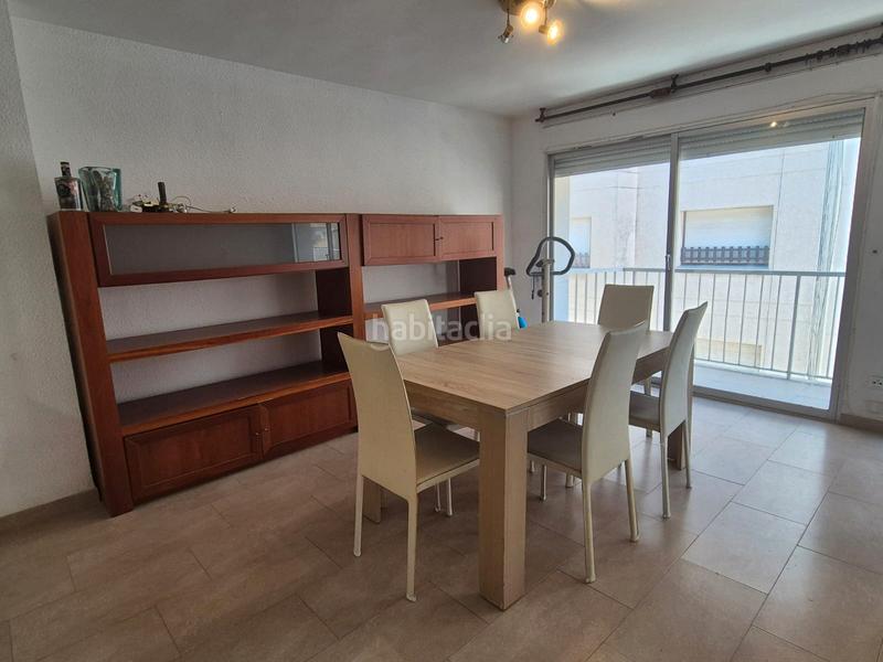 Foto 6a16d508-584a-4376-8dde-af514ebbeaf2. Pis a carrer de monturiol 2 a Calafell platja Calafell