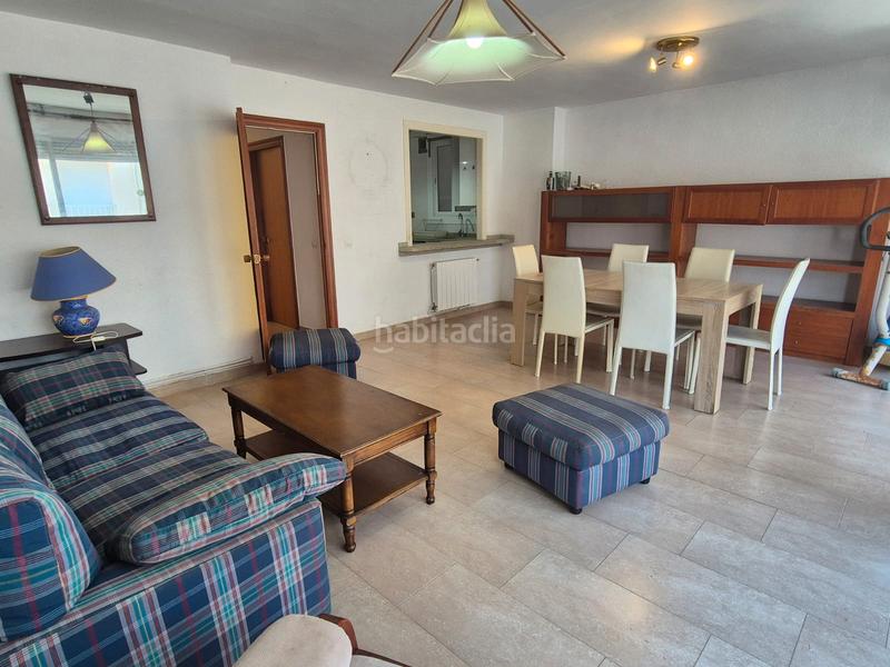 Foto 71121e1f-b666-46f6-b5b6-f6142bdc77b7. Pis a carrer de monturiol 2 a Calafell platja Calafell