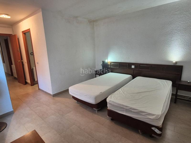 Foto d016f1f3-01a2-49d8-ab1a-3e7c2ec92fca. Pis a carrer de monturiol 2 a Calafell platja Calafell