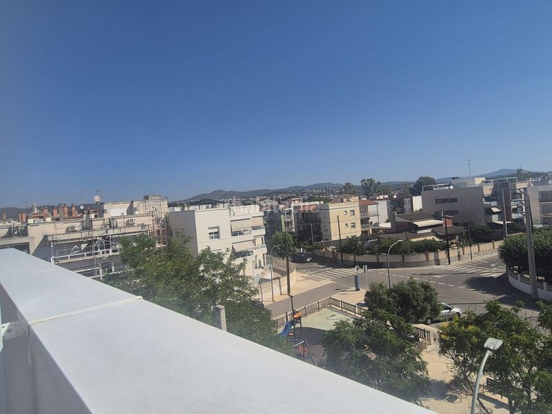 Foto 61a80e6c-f6ed-4723-972f-3510766b6cbb. Àtic a Maritim Cubelles