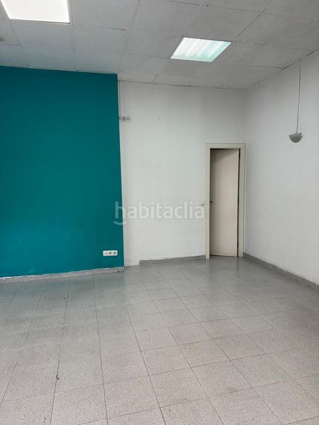 Foto f139ebcc-6012-4142-834a-8b68064b5192. Rent business premise in Calafell platja Calafell