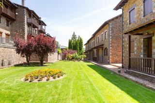 Duplex in Calle les escoles 7. De revista