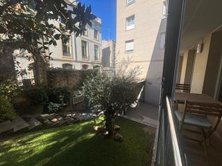 Lloguer Pis  Carrer del puig novell 3. Ubicació immillorable amb un entorn privilegiat