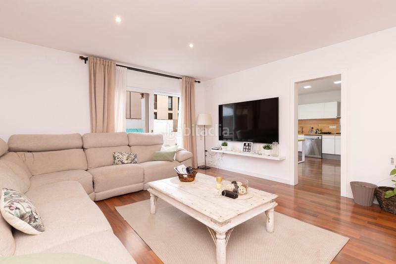 Foto 2e55c7ad-7e1c-4a11-8b95-5498d0a2f94c. Casa con riscaldamento parcheggio in Centre Rubí