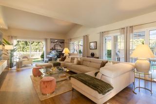 Maison dans Matadepera. Un parads privat