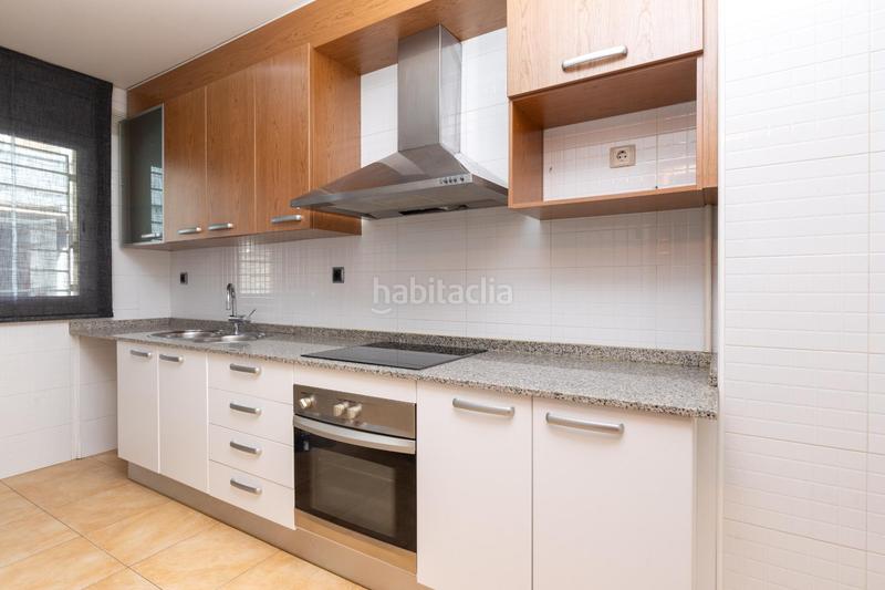 Foto 00c36857-18ee-46f6-8c61-8b9106abb3ea. Erdgeschoss in calle de l'hoquei 146 in Egara Terrassa