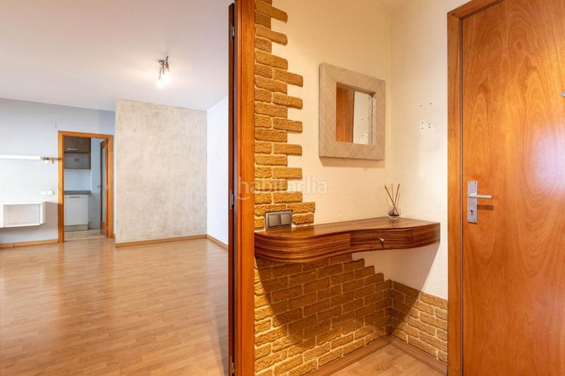 Foto 81d6ea40-1191-40e1-9bf9-e39275c6cff7. Erdgeschoss in calle de l'hoquei 146 in Egara Terrassa