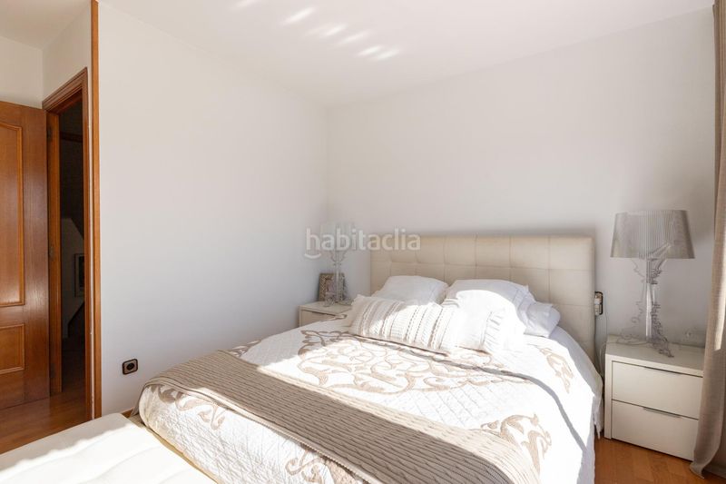 Foto ed18bcda-ed4b-474f-8af9-87d56555ea32. Casa amb aparcament a Cementiri Vell Terrassa
