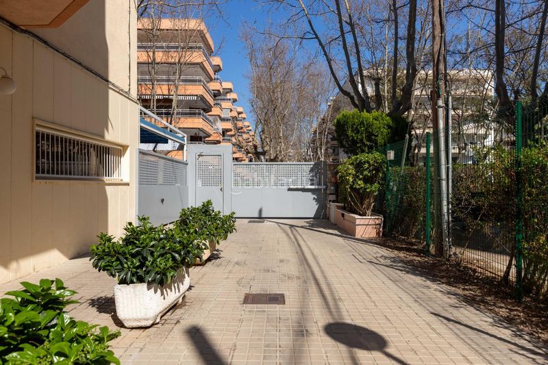 Foto 297bd686-0fa6-4e2d-aa62-a115f0324044. Pis amb aparcament a Platja de Llevant Salou