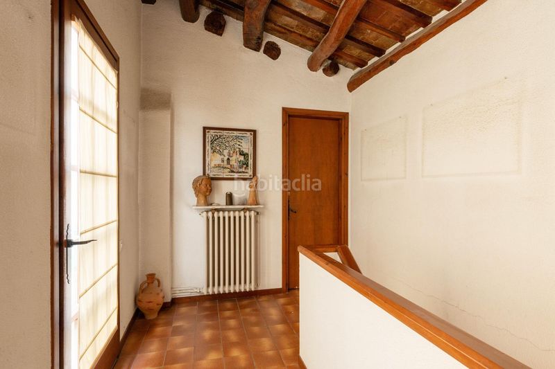 Foto b838f36c-0381-4ffd-ae6a-c5a0c42780ed. Casa a Barri del Centre Terrassa