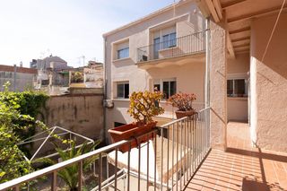 Etagenwohnung in Carrer  mas adei 78. Joia de col.leccionista