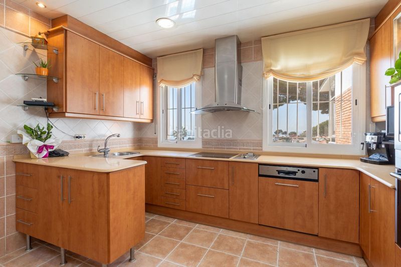 Foto 2cfe75f6-3db9-4ea0-a3af-154d6e557844. Casa amb aparcament piscina a Premià de Dalt