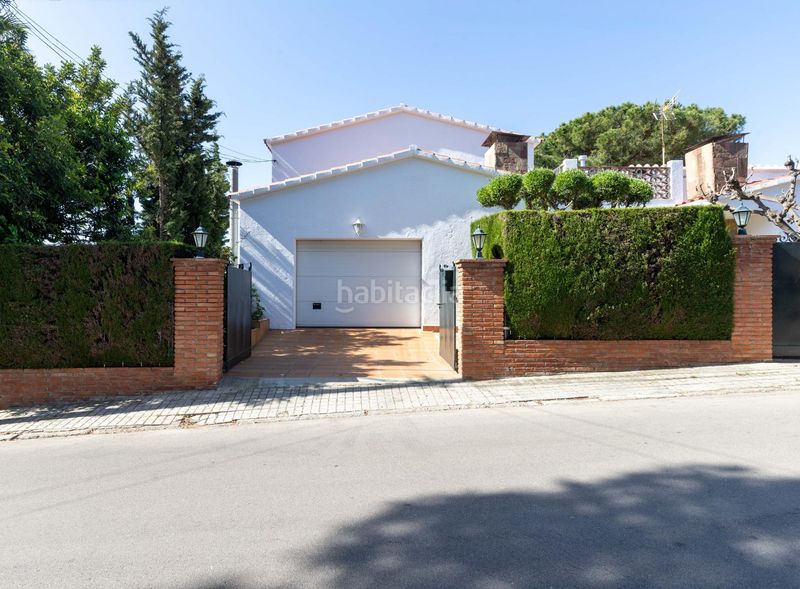 Foto 5e14fb89-9d70-4d50-bc5f-c44319211dd1. Casa amb aparcament piscina a Premià de Dalt