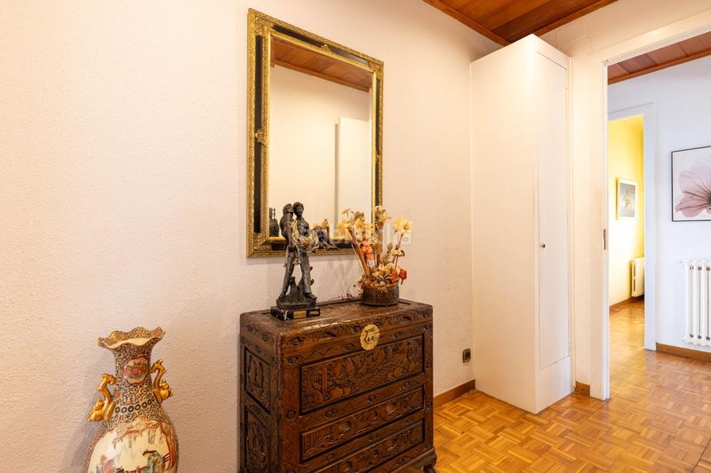 Foto 5ec10f30-026a-41ee-afef-5196110a5c5e. Casa amb aparcament piscina a Premià de Dalt