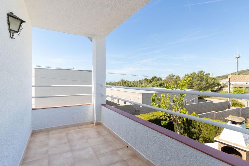 Foto 8578da7e-24d7-494b-8c38-0df67a9814f5. Casa in calle tranquil.litat 8 in Mas Borràs-Coto del Rey Vendrell (El)