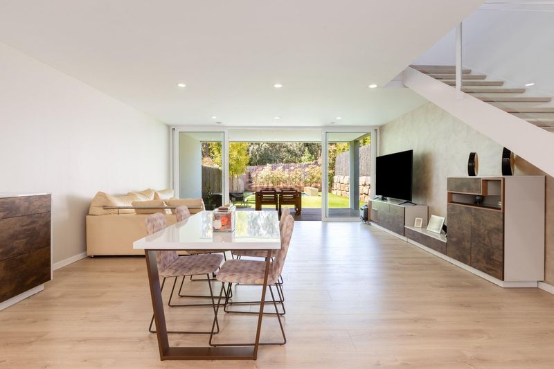 Foto 12c1168a-617c-461e-aae7-b6950cf3f788. Casa amb aparcament piscina a Matadepera