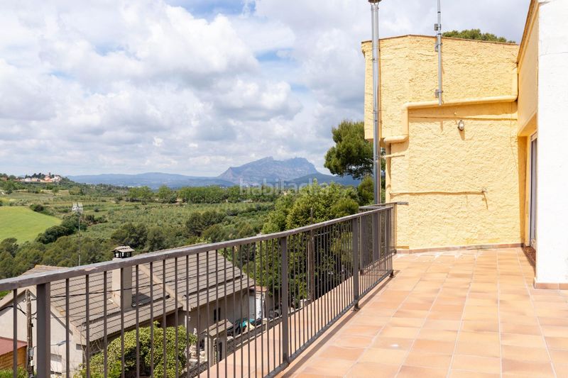 Foto b61a213b-5695-4b92-acae-8869e87dfcef. Casa a carrer verge bruna 18 a Ullastrell
