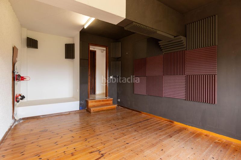 Foto e59b1608-f4a4-4856-b2b8-47306fa2883c. Casa a carrer verge bruna 18 a Ullastrell
