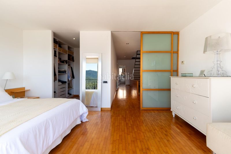 Foto 3f428aab-6248-4425-b601-01f4999eb7d1. Casa amb aparcament a Viladecavalls