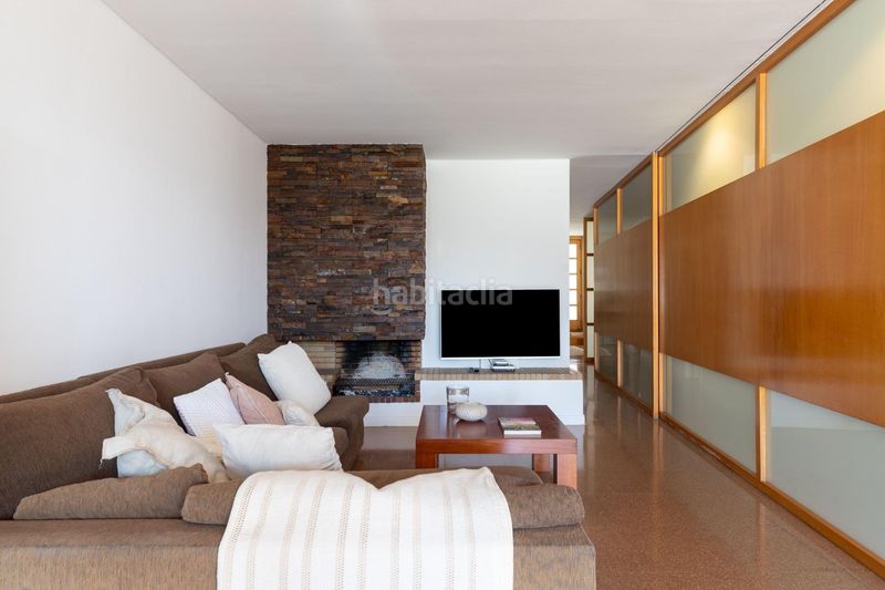 Foto 4c586e60-0d40-4d64-befe-df54d43ef836. Casa amb aparcament a Viladecavalls