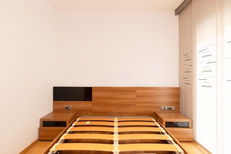Foto a557a2fc-64a9-41d2-8679-07121a300617. Pis amb calefacció aparcament a Raval Barcelona