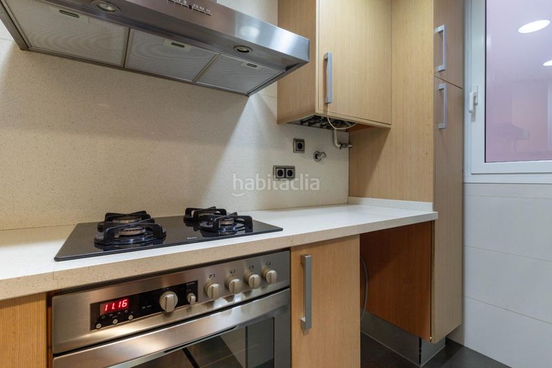 Foto fbd65a84-9152-4786-846a-cc6e7d167f43. Pis amb calefacció aparcament a Raval Barcelona