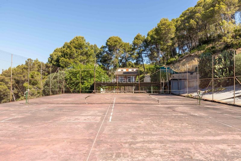 Foto 694a31be-9336-4256-aef8-c8986a236deb. Casa amb calefacció aparcament piscina a Sant Muç Rubí