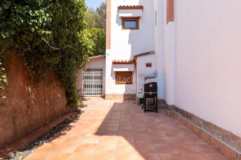 Foto f33f8ade-d86a-409e-8032-15084e923157. Casa amb calefacció piscina a Vacarisses