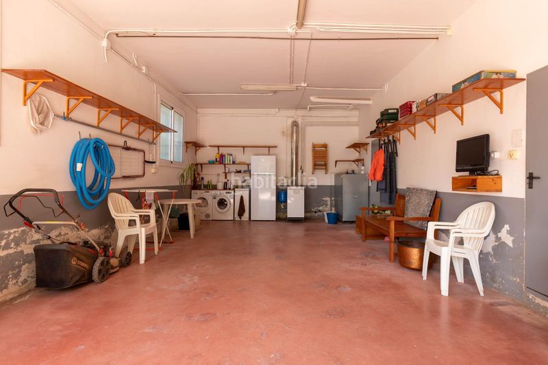 Foto 4e887e62-cde8-4cf3-99b3-4e049da1d8cf. Casa amb calefacció aparcament piscina a Vacarisses
