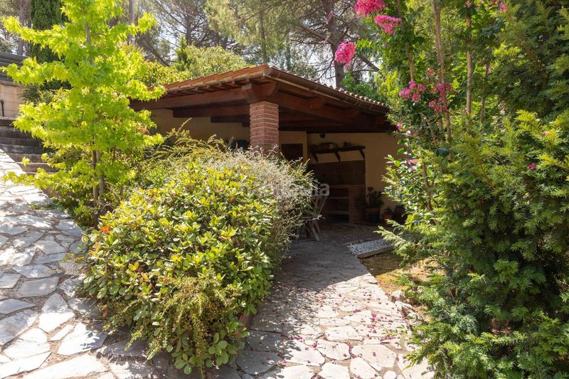 Foto b99ec4c4-0d54-4628-91b3-bc904a727d6c. Casa amb calefacció aparcament piscina a Vacarisses