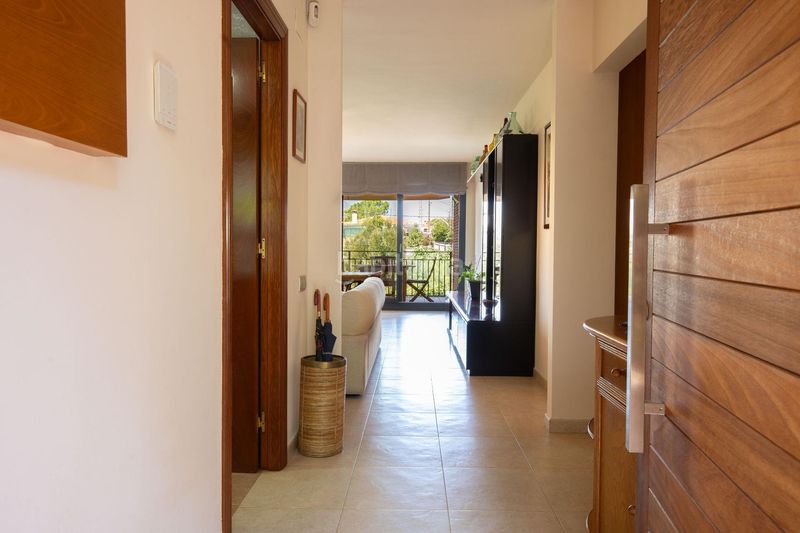 Foto c2ba83d4-10f3-41b7-a6e5-6cfe186de66f. Casa amb calefacció aparcament piscina a Vacarisses