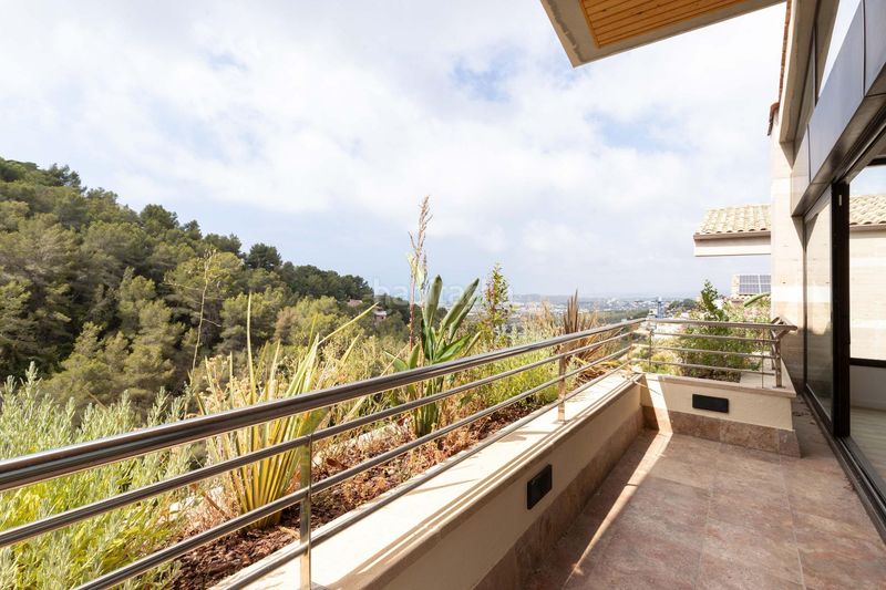 Foto 229a3d7e-6591-4899-8d0f-34f959b3a356. Casa amb calefacció aparcament piscina a Els Molins - Pins Vens Sitges