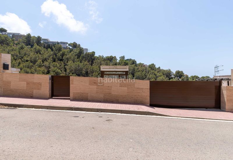 Foto 96baba92-dd74-45bd-9055-43f34eb226d8. Casa amb calefacció aparcament piscina a Els Molins - Pins Vens Sitges