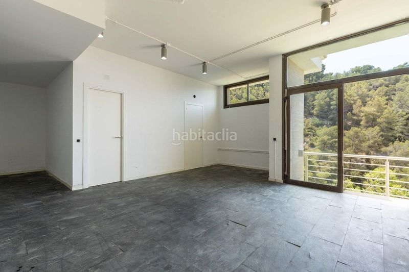 Foto b861f0cb-f905-4f8a-9c28-45d5531c1904. Casa amb calefacció aparcament piscina a Els Molins - Pins Vens Sitges