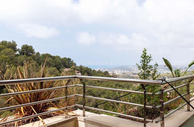 Foto b9a834cf-45e2-4db5-ba15-ad541cbb8d3c. Casa amb calefacció aparcament piscina a Els Molins - Pins Vens Sitges