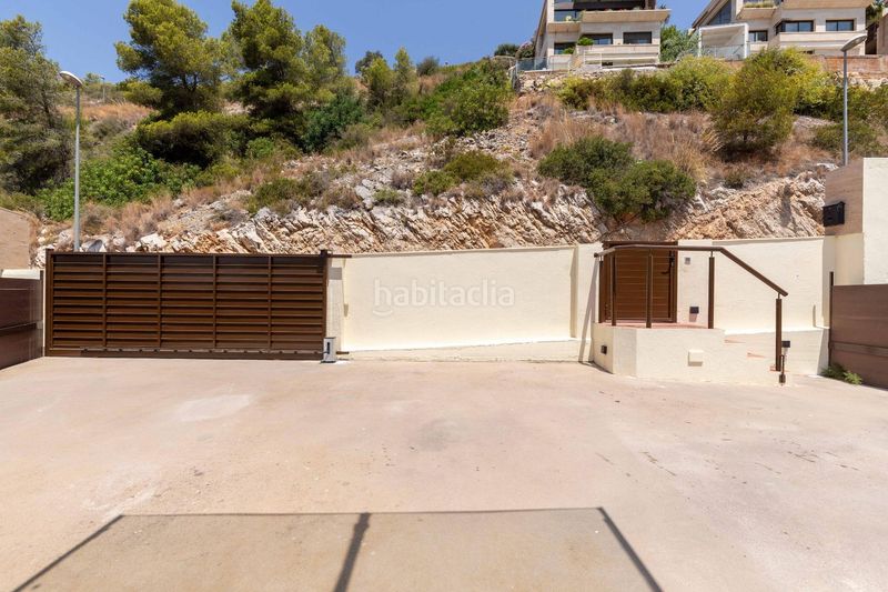 Foto d32b1728-1381-49b6-9cbd-690f46c93a71. Casa amb calefacció aparcament piscina a Els Molins - Pins Vens Sitges