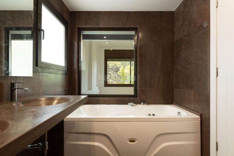 Foto d6c5729e-fd31-497a-8d7d-8738a22c6ab6. Casa amb calefacció aparcament piscina a Els Molins - Pins Vens Sitges