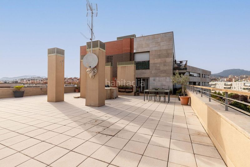 Foto 60271d42-0fbd-4868-8126-7f02ba9b4006. Piso en carrer fronto 190 m2 en Barri del Centre Terrassa