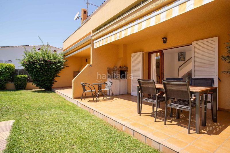 Foto b81893d4-360f-4aa2-aa36-91b7c8da5a0f. Casa amb aparcament piscina a Riells Escala (L´)