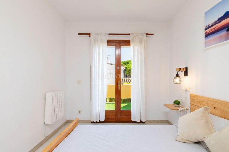 Foto cc1adba2-784d-4882-869c-5c786775610f. Casa amb aparcament piscina a Riells Escala (L´)