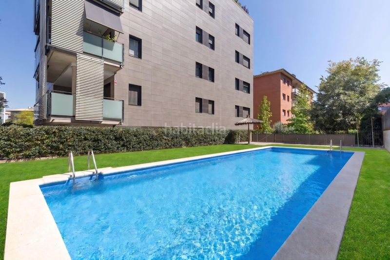 Foto 65f749d2-f068-4359-b898-870fde30cde9. Dúplex amb calefacció aparcament piscina a Volpelleres Sant Cugat del Vallès
